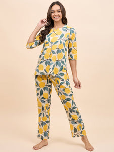 Kurta Pyjama Set in Yellow Lemon Print