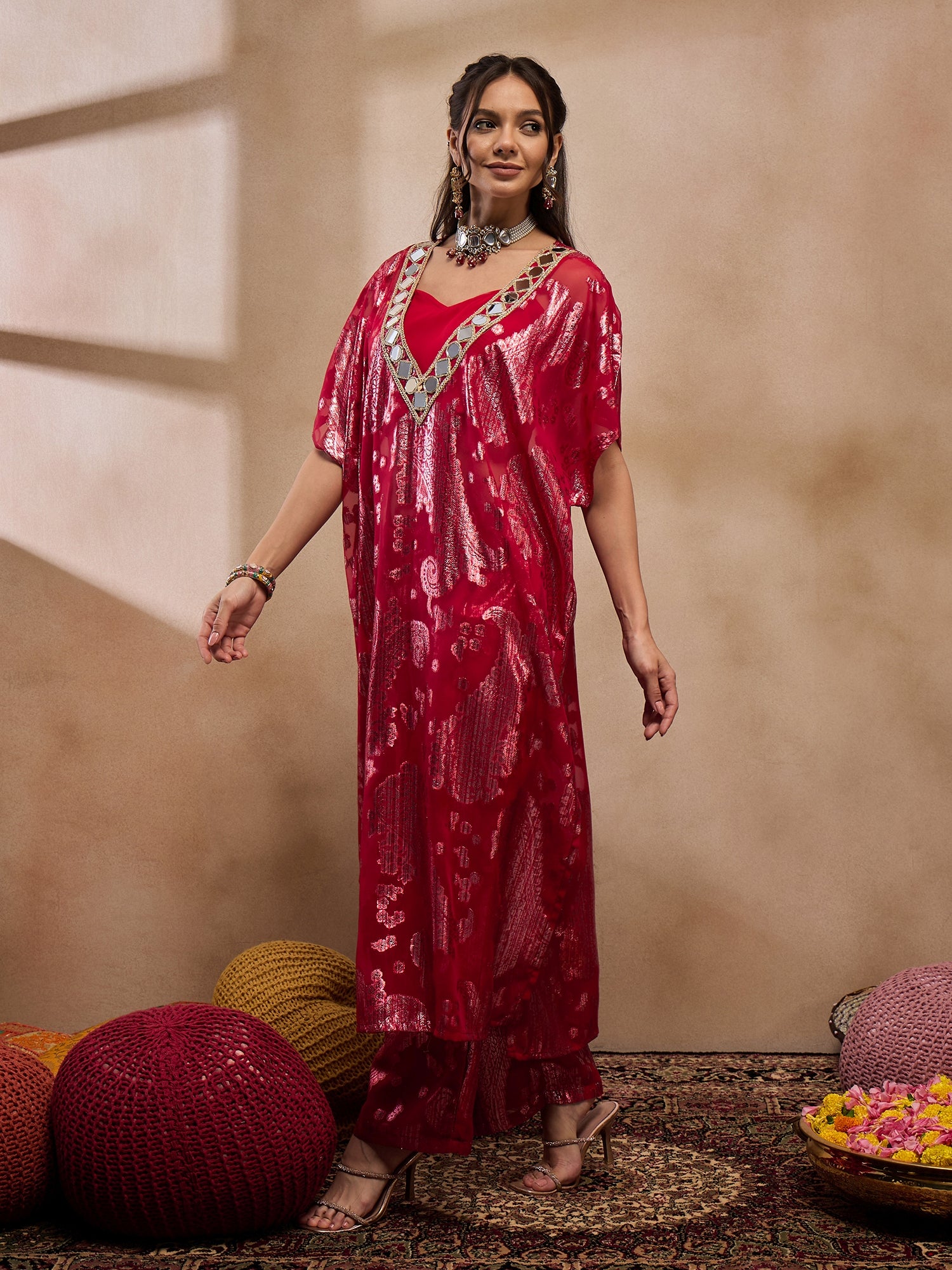 Kaftan with pants in Red Color