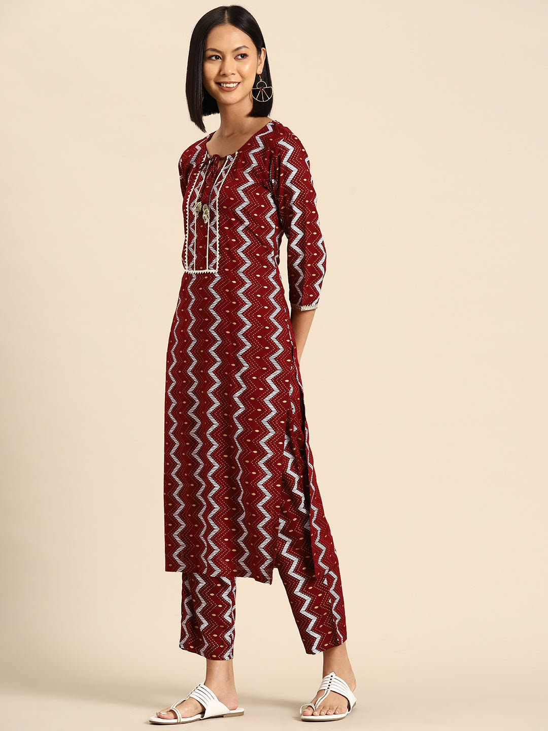 Kurta Pyajama with gota work in Maroon Print