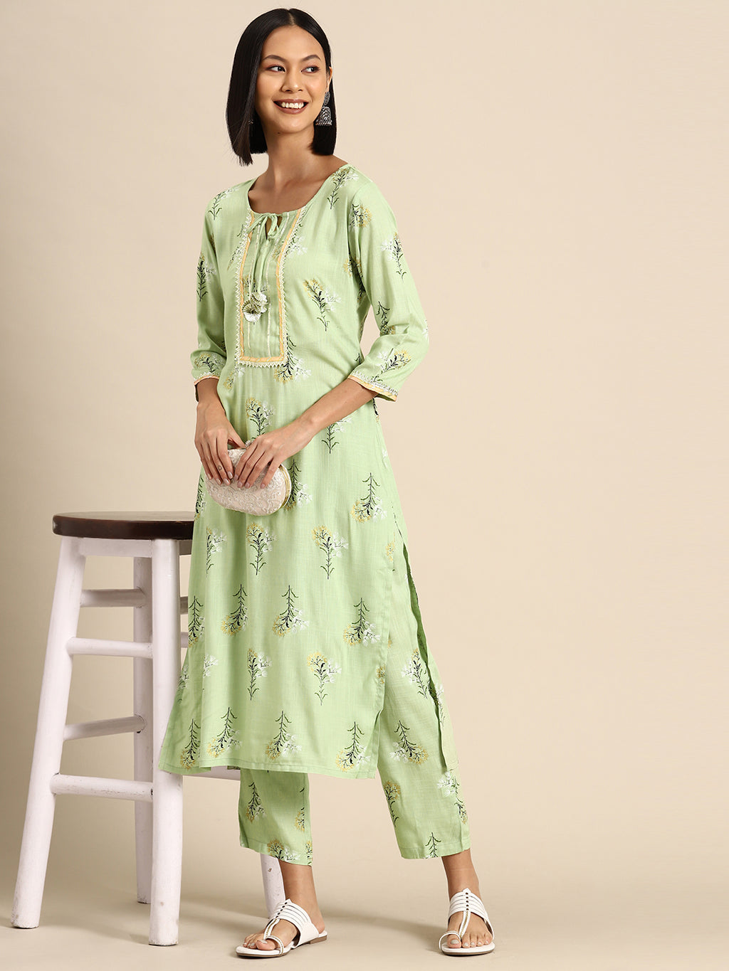 Kurta Pyajama with gota work in Light Green Print