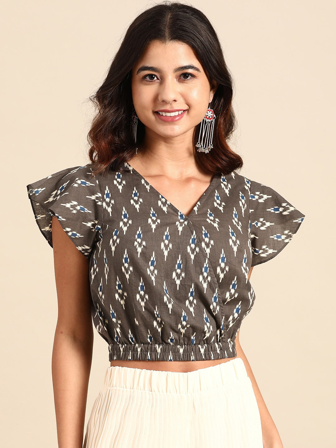 Crop top with flare sleeve in Grey Print