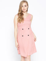Slim Fit Dress with four buttons in Dusty Pink