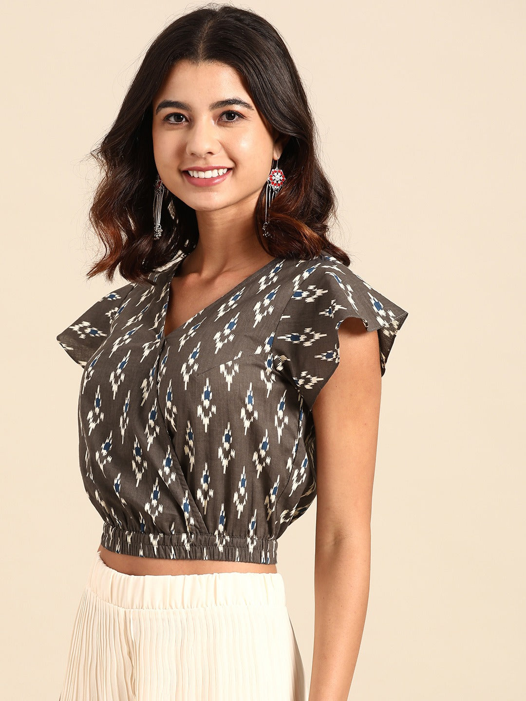 Crop top with flare sleeve in Grey Print